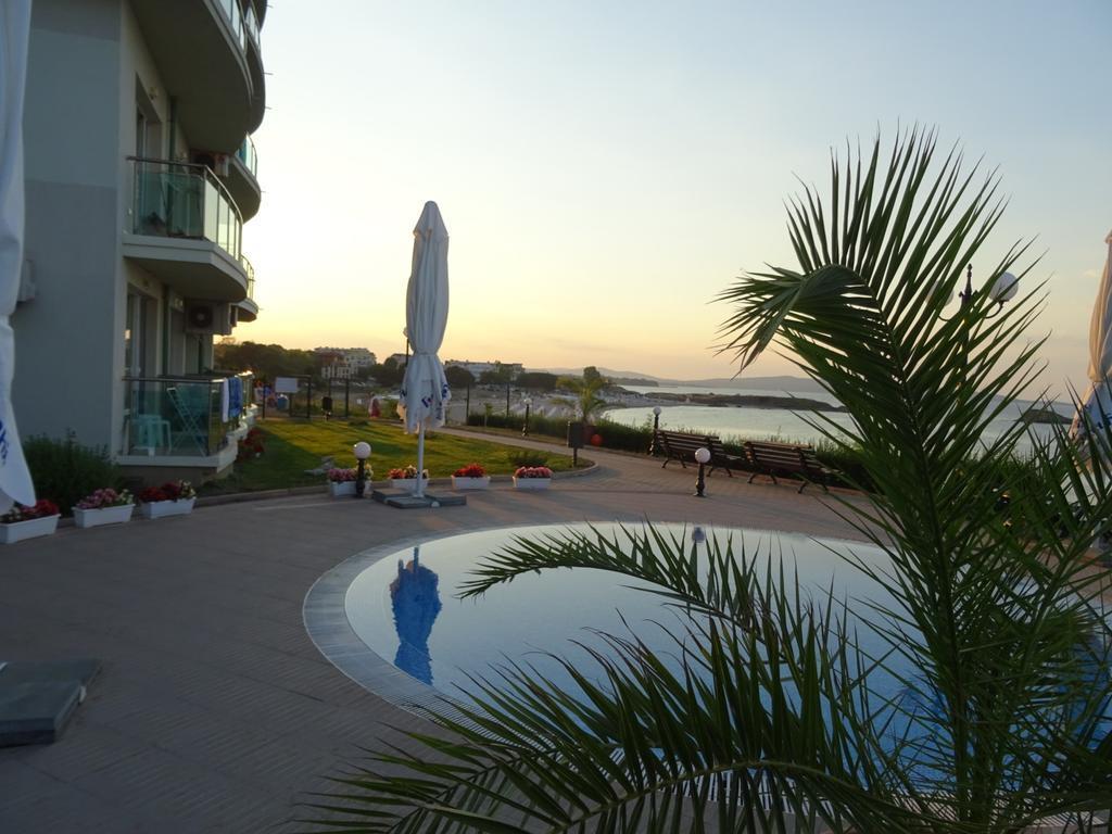 Alexander Lozenets Beach Complex Apartment Экстерьер фото