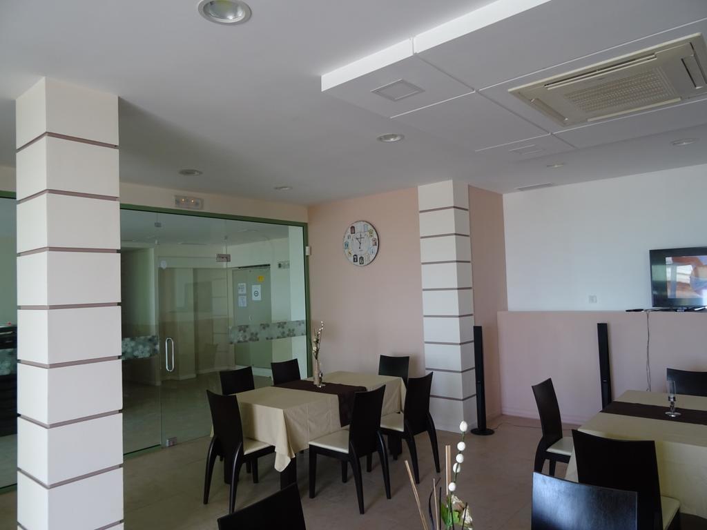Alexander Lozenets Beach Complex Apartment Экстерьер фото